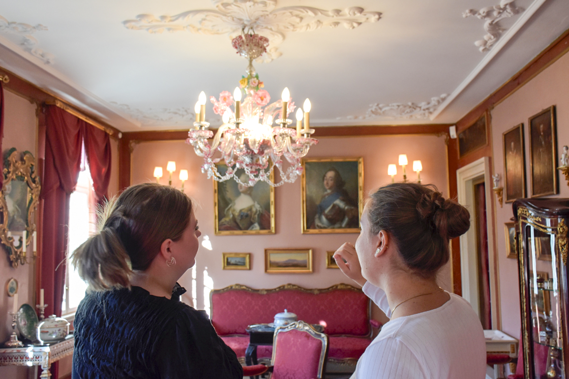 rundvisning museum ernst